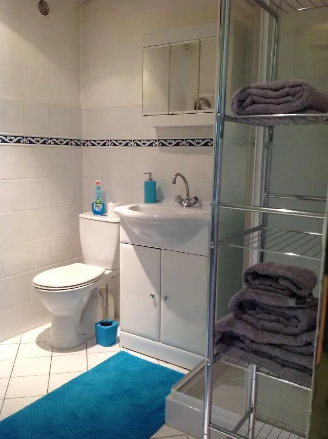 Appartement Grand Studio La Roquette-sur-Siagne